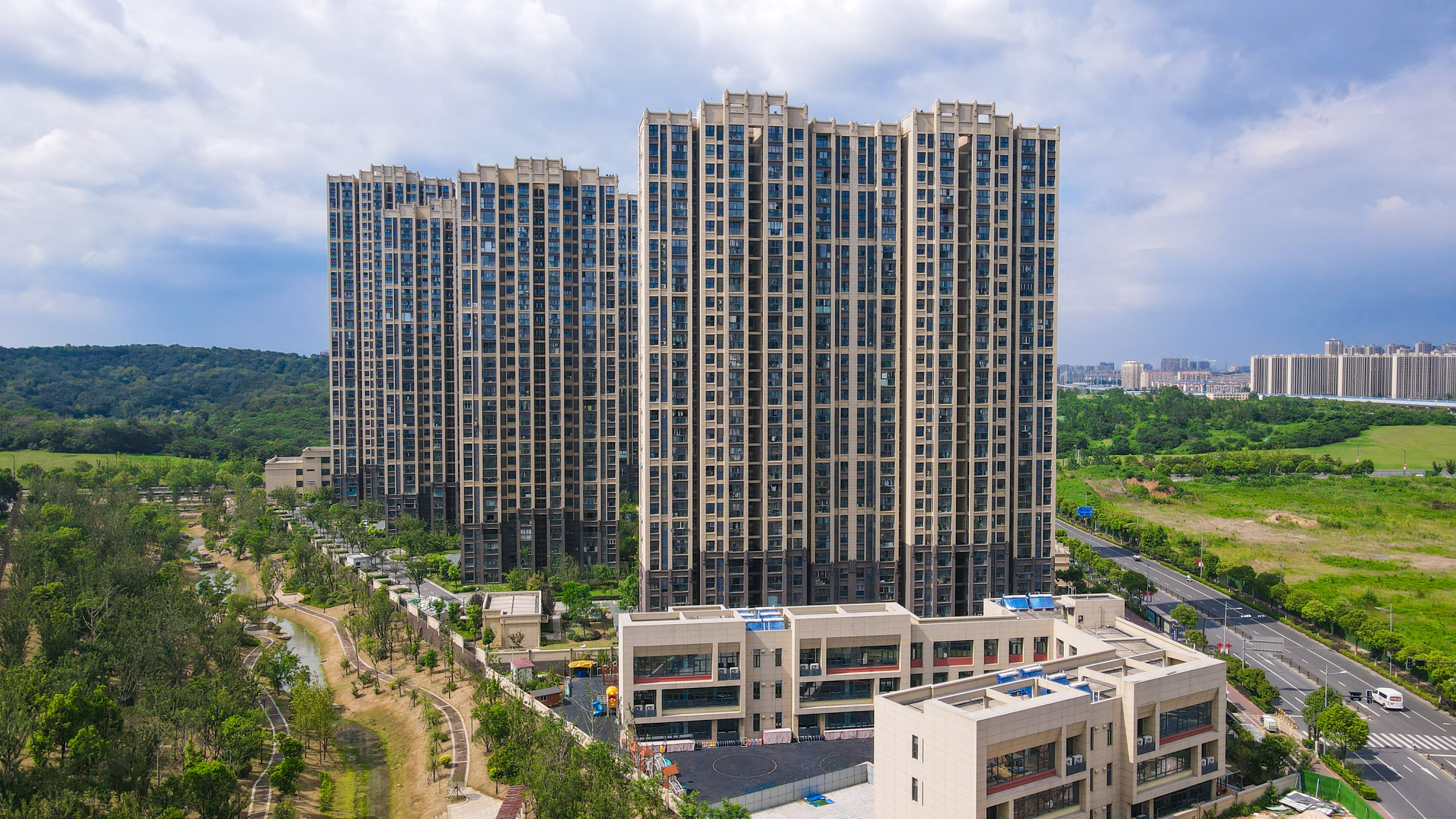 台风过境，，，这一大波民生项目be like（图说包管房）